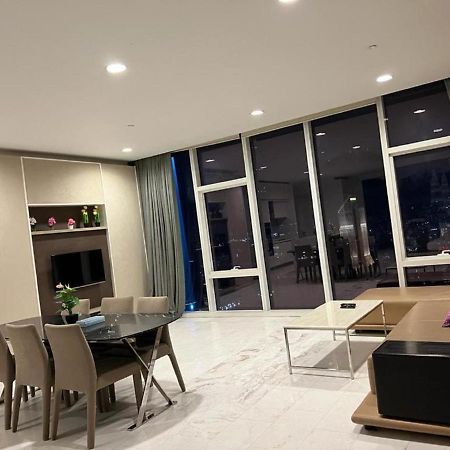 Klcc Suites At Platinum Kuala Lumpur Exterior photo