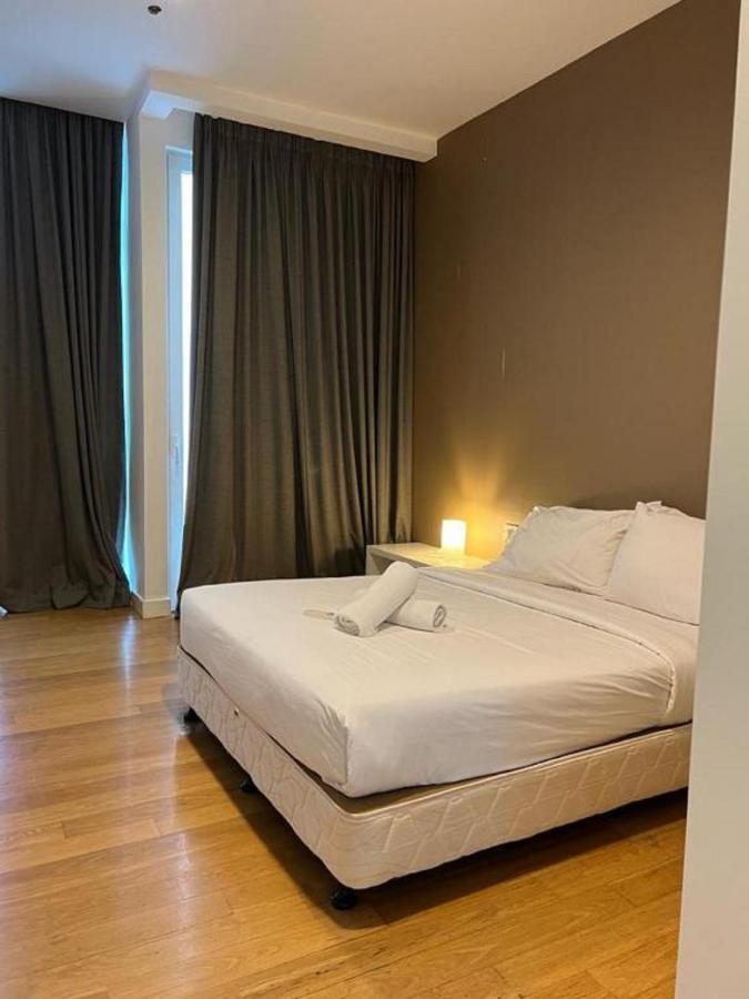 Klcc Suites At Platinum Kuala Lumpur Exterior photo